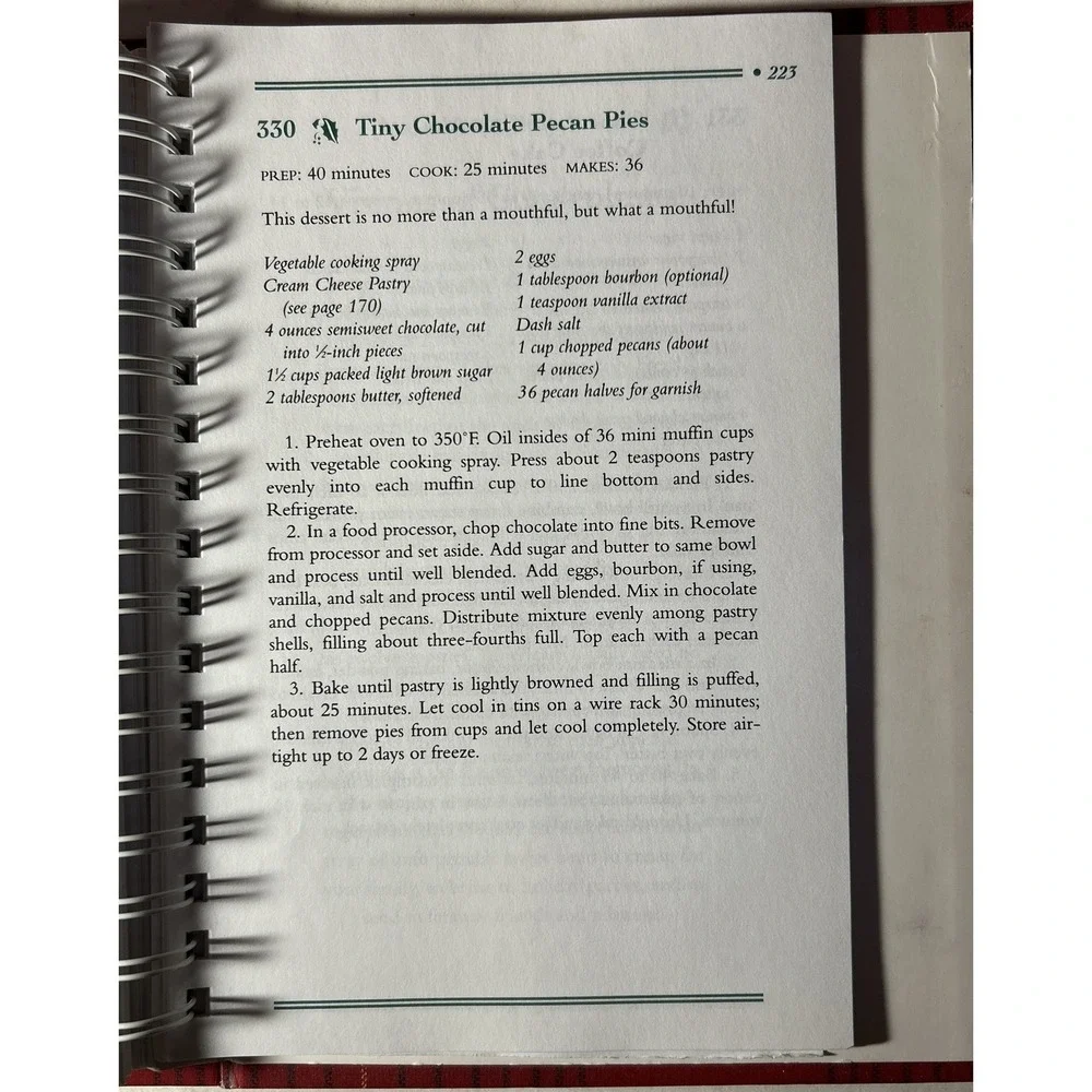 365 Ways to Prepare for Christmas by David E. Monn - 1995